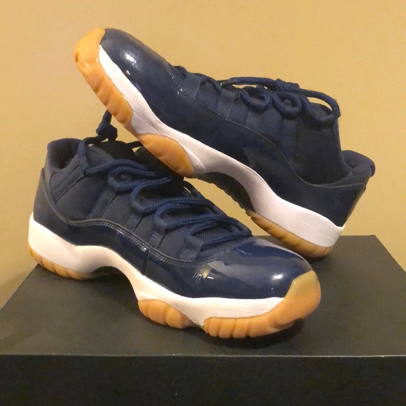 Jordan 11 navy gums - Picture 1 of 4